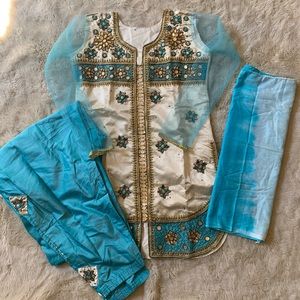 Indian Pakistani Salwar Kameez Suit